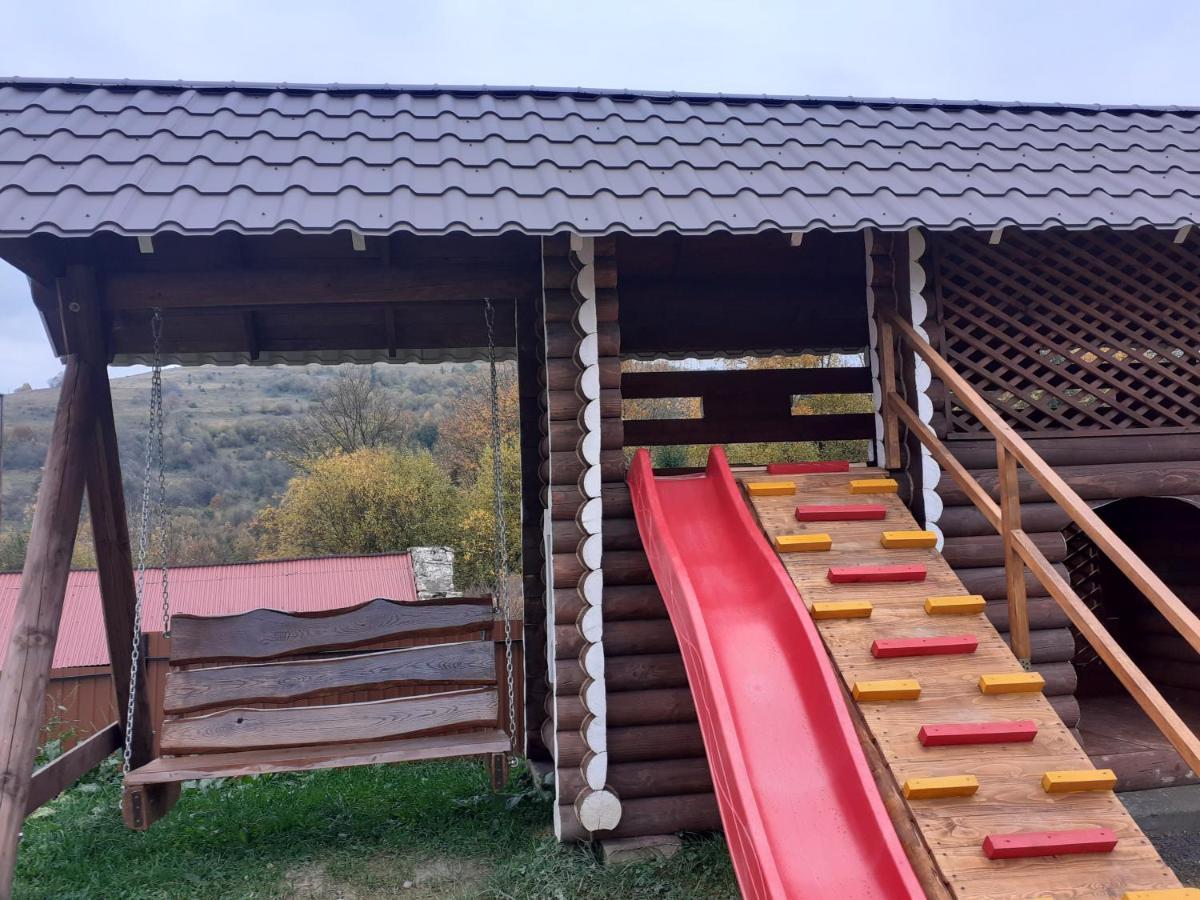 Mountain Dew Hotel Belasovitsa Luaran gambar